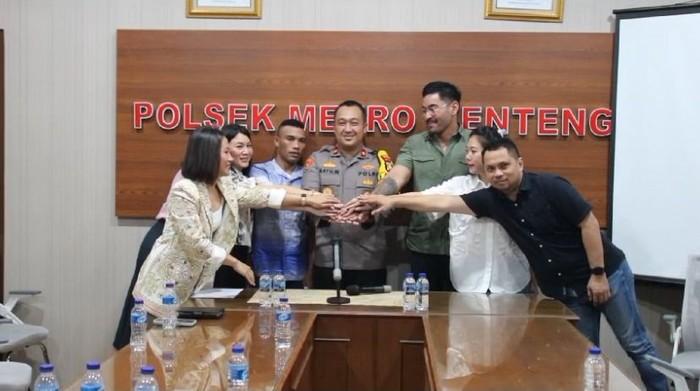 Sekuriti Viral Pukul Anjing Tak Jadi Dipecat Vendor dari Plaza Indonesia
