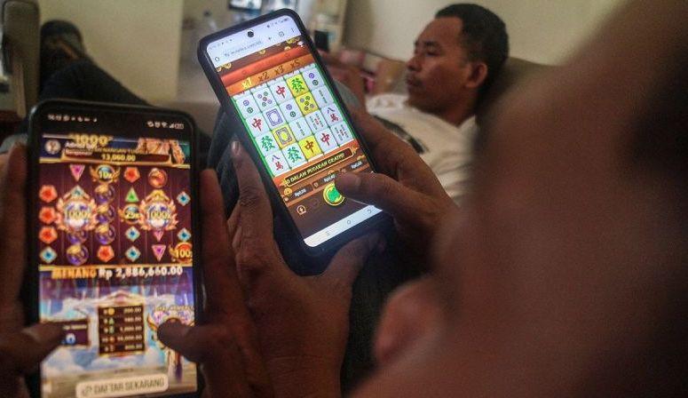 Korban Judi Online Dinilai Tidak Tepat Dapat Bansos