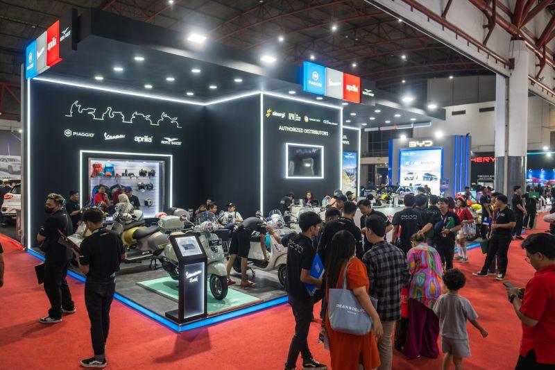 Piaggio Ramaikan Jakarta Fair Kemayoran 2024