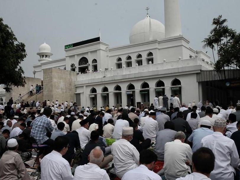 Masjid Al-Azhar Gelar Salat Idul Adha Hari Ini, Begini Alasannya