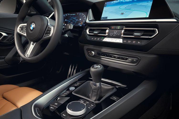 Kebiasaan Buruk Ini Bikin Mobil Manual Jadi Boros BBM