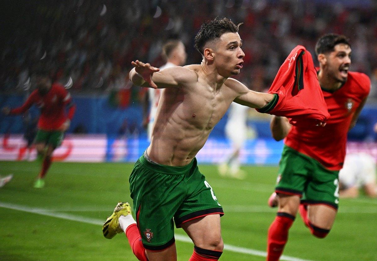 Francisco Conceicao Ikuti Jejak Sang Ayah Cetak Gol di Ajang Piala Eropa