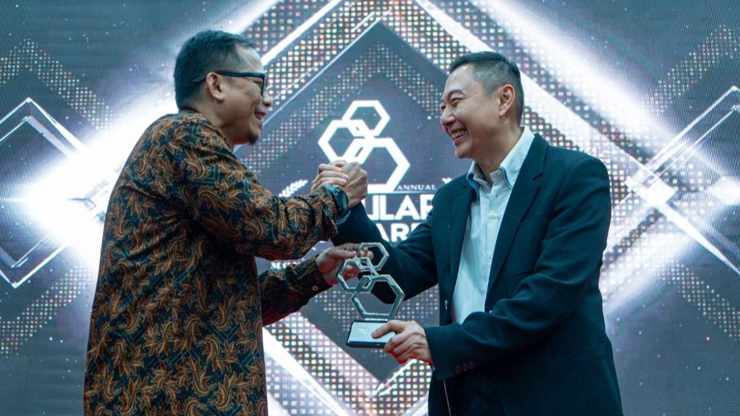 Berkat Inovasi AI, Advan Sabet Penghargaan Prestisius di Selular Award 2024