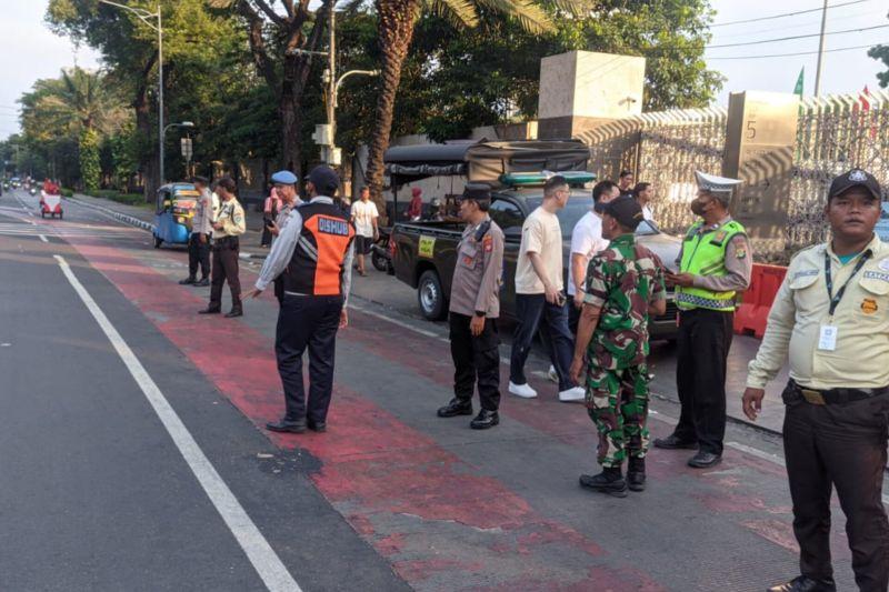 Polisi Identifikasi 3 Jukir Getok Tarif Parkir Rp300 Ribu di Istiqlal