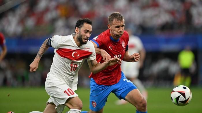 Susah Payah Kalahkan Ceko, Turki Temani Portugal ke 16 Besar!