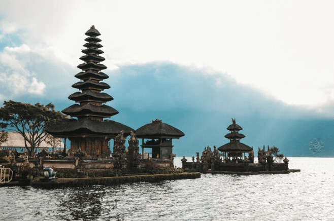 Bali Perketat Pengawasan Terhadap Wisatawan Asing