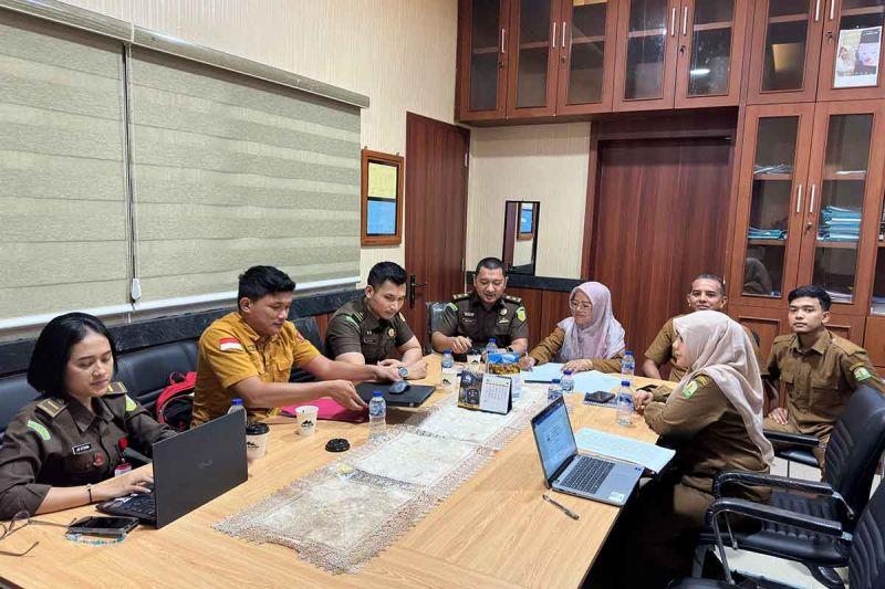 Kejari Bireuen Gandeng Inspektorat Hitung Kerugian Negara Korupsi PNPM