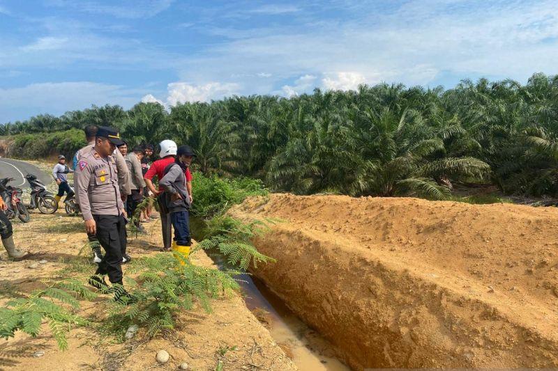 Kecelakaan Tunggal di Bengkulu, Pemotor Ditemukan Tewas dalam Parit