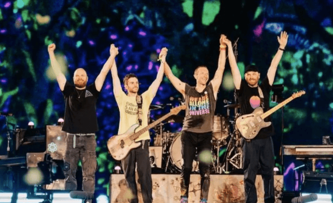 Coldplay Selesaikan Gugatan dengan Mantan Manajer Dave Holmes