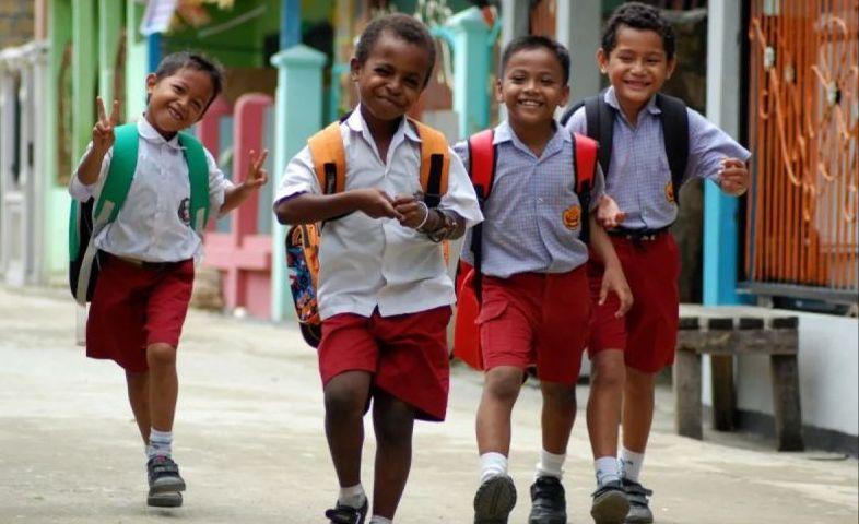 Catat Ya! Kiat Siapkan Mental Anak Agar Semangat Masuk Sekolah