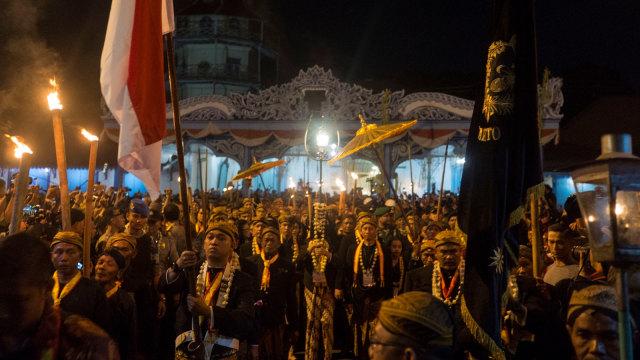 Mengenal Sejarah Tradisi Malam 1 Suro dalam Kebudayaan Jawa
