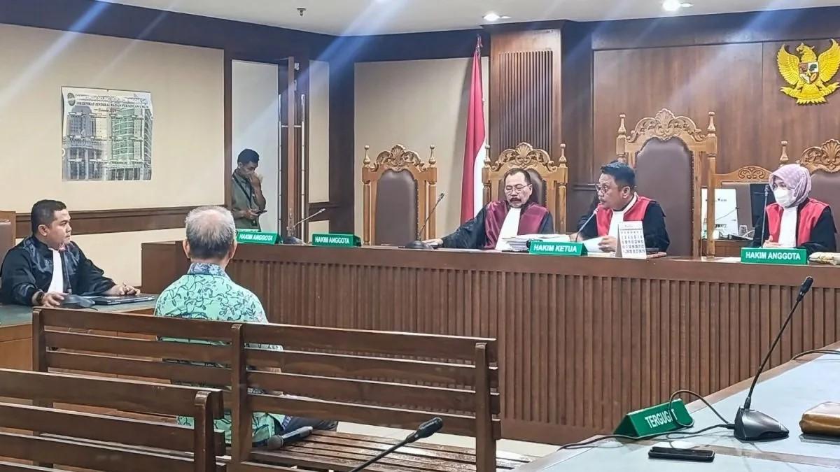 Hakim Tunda Pembacaan Tuntutan Kasus BTS 4G Jemy Sutijawan