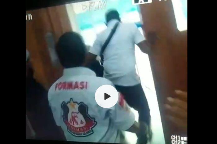 Duduk Perkara Wartawan Digebuk Pendukung SYL Usai Sidang Vonis