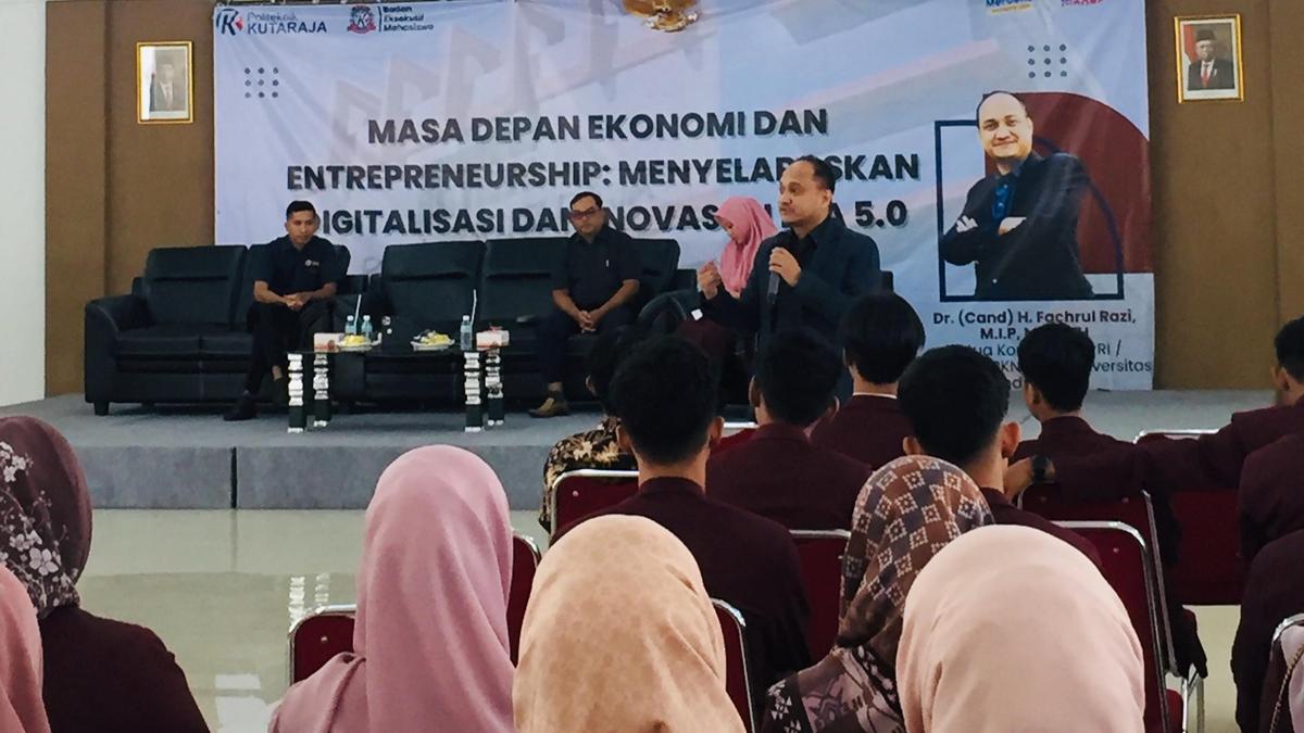 Fachrul Razi Bakar Semangat Ratusan Mahasiswa Politeknik Kutaraja Banda Aceh