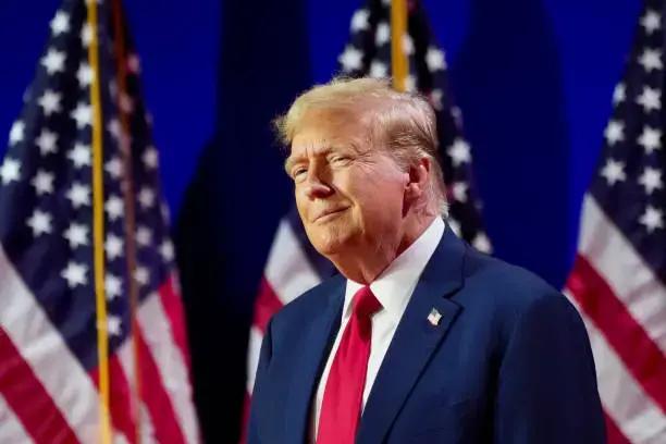 Begini Kata Donald Trump Usai Ditembak saat Kampanye