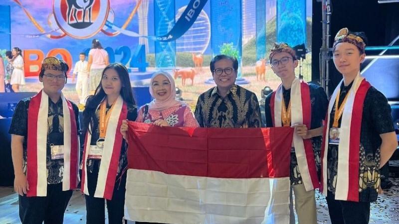 3 Siswa Indonesia Raih Medali dalam Lomba Biologi Internasional