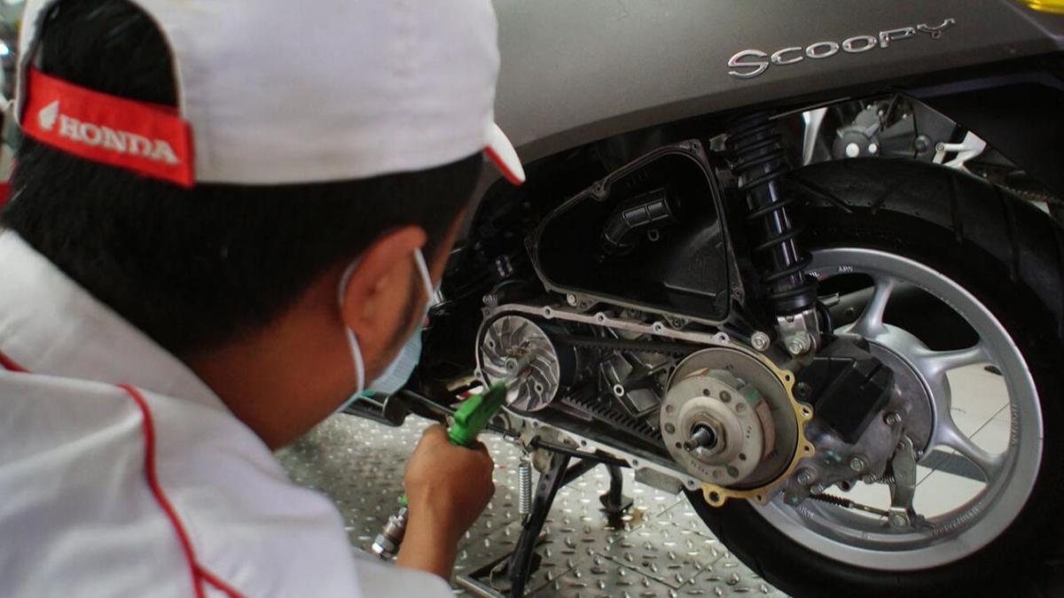 Simak! Ini Solusi Atasi Getaran CVT Motor Matic