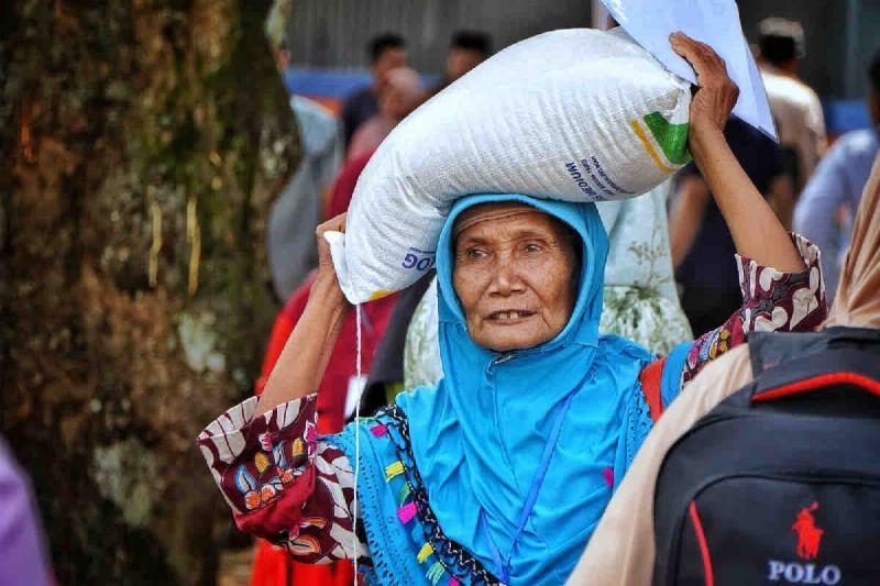 Bapanas Klaim Program Bantuan Pangan Beras Gerus Kemiskinan