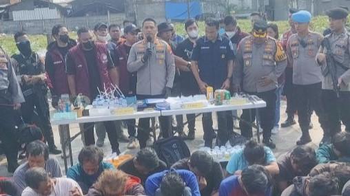 Penggerebekan Kampung Boncos, 46 Orang Diamankan 42 Orang Positif Narkoba