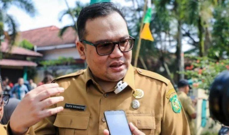 Wali Kota Medan Evaluasi Kerja Kepala Dinas kesehatan: Statusnya Diberhentikan Sementara