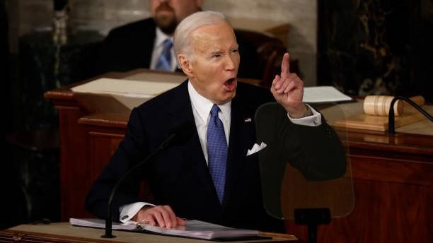 Benarkah Biden Mundur dari Pilpres AS gegara COVID-19?