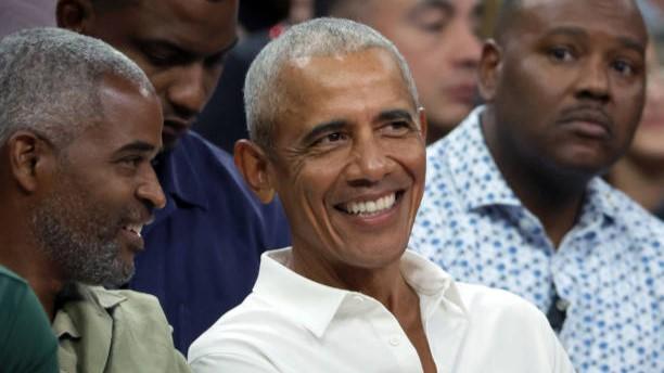 Obama Tahan Diri Beri Dukungan ke Kamala Harris di Pilpres AS