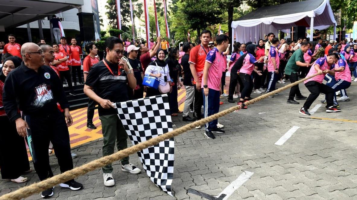 Gus Halim Buka Rangkaian HUT ke-79 RI di Lapangan Kemendes Kalibata