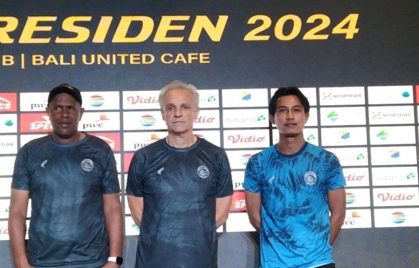 Arema FC akan Bermain Agresif Melawan Madura United