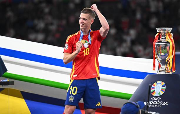 Barcelona akan Datangkan Dani Olmo?