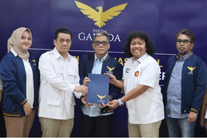 Partai Garuda Resmi Dukung Riza Patria-Marshel di Pilwalkot Tangsel 2024