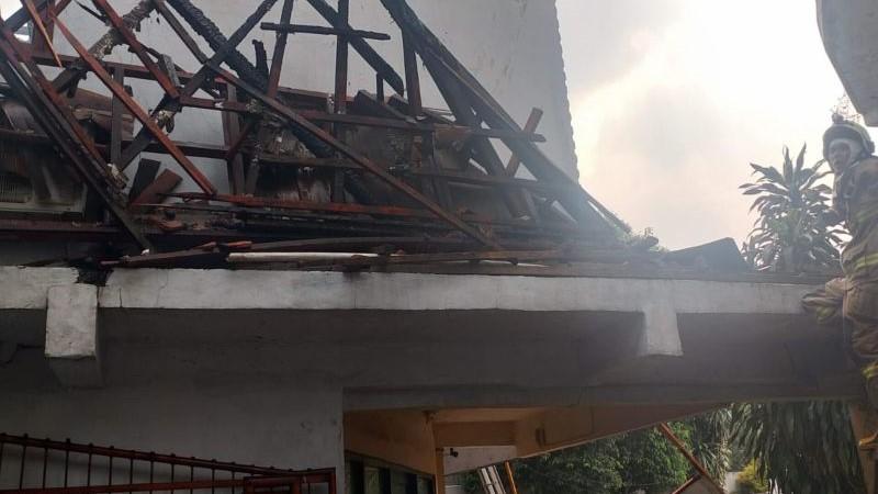 Kedai Kopi di Tanjung Barat Jaksel Terbakar, Kerugian Mencapai Rp700 Juta