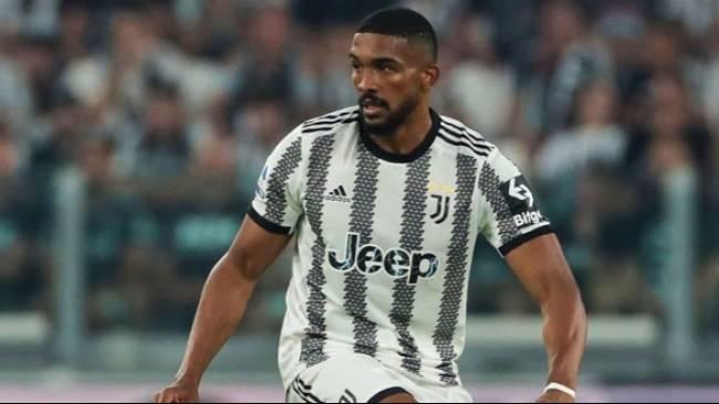 Liverpool Berburu Bek Tengah, Incar Pemain Juventus Ini