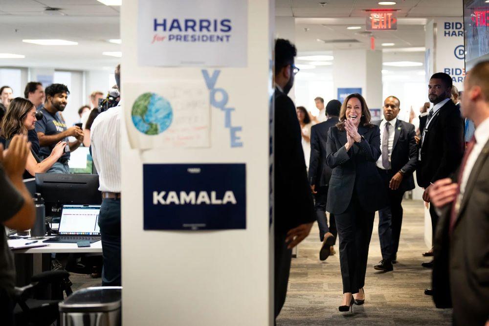 Alasan Barack Obama dan Michelle Dukung Kamala Harris sebagai Presiden AS