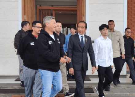 Jokowi Bertolak ke IKN Bareng Influencer untuk Resmikan Jembatan