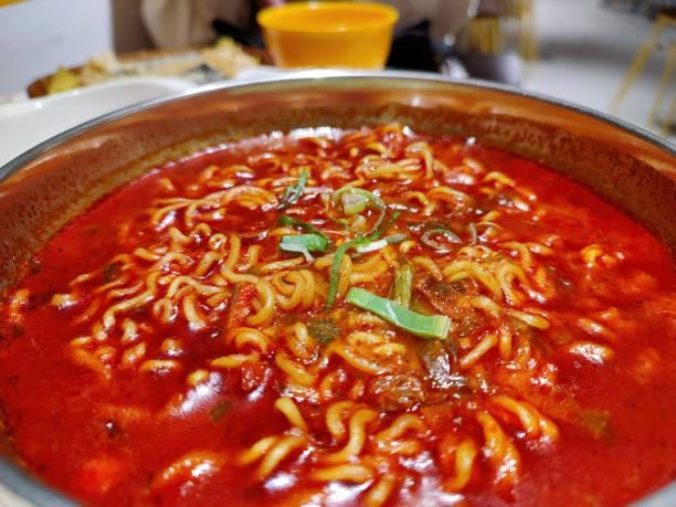 Kamu YouTuber Mukbang? Jangan Sampai Seperti Pan Xiaoting!
