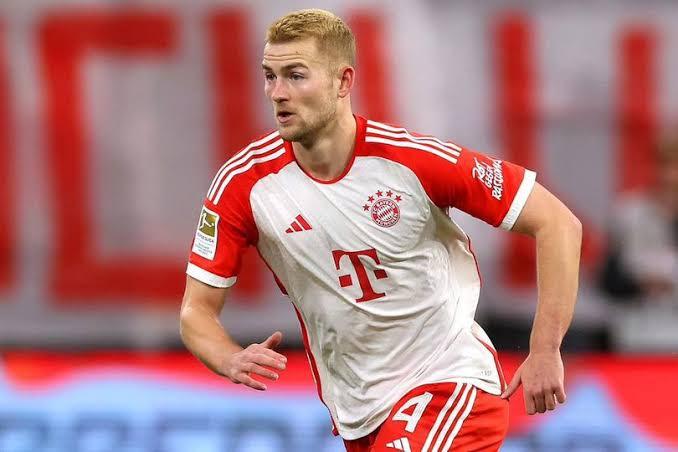 Proses Transfer De Ligt ke MU Masih Terganjal Harga