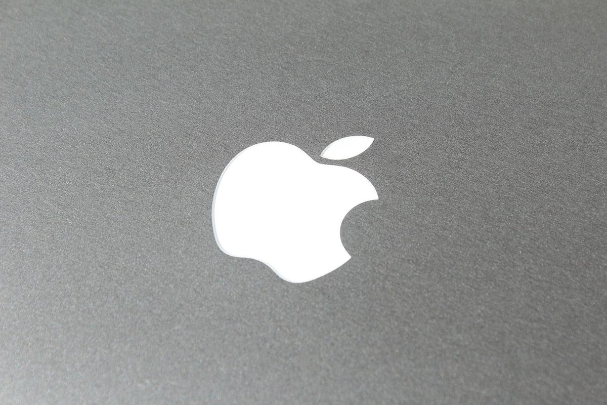 Apple Tandatangani Komitmen Gedung Putih untuk Keamanan AI