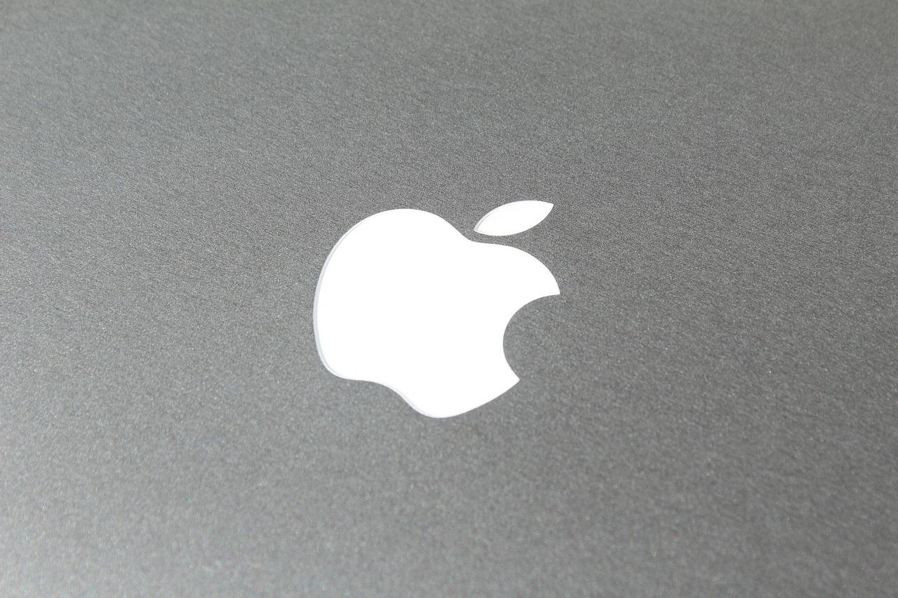 Apple Tandatangani Komitmen Gedung Putih untuk Keamanan AI