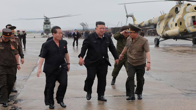 Korut Kerahkan Helikopter Selamatkan Korban Banjir