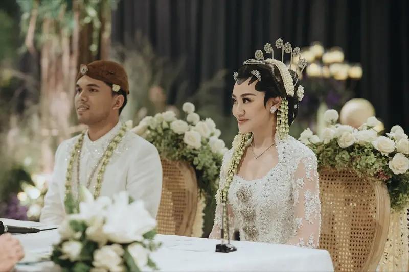 Kado dari Jokowi untuk Thariq Halilintar dan Aaliyah Massaid