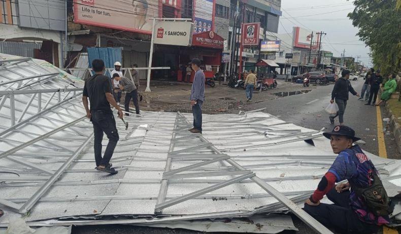 BPBD Ungkap 24 Rumah Warga di Aceh Barat Rusak Parah Diterjang Angin Kencang