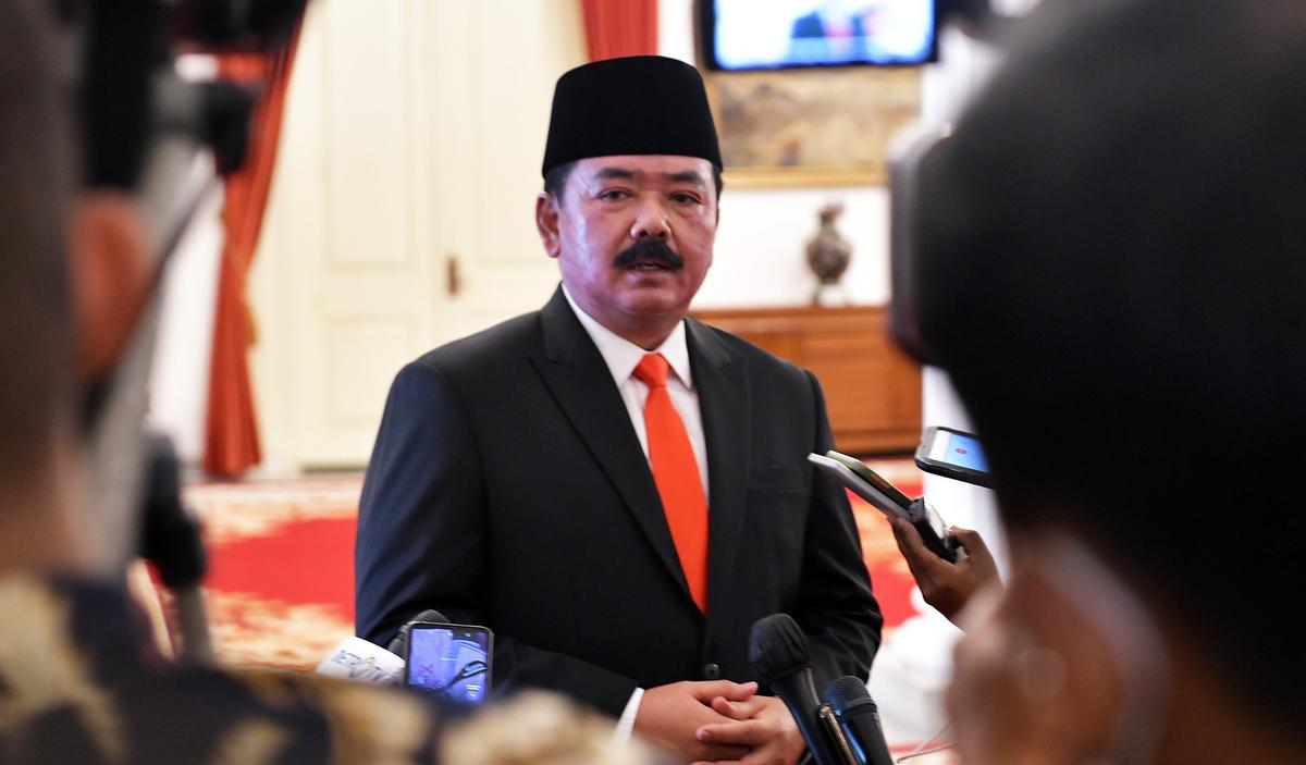 Kapolri-Panglima TNI Diminta Tak Mutasi Pejabat Sampai Pilkada Selesai, Lho Kok?