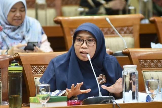 Komisi IX Kritik Keras PP Berisi Penyediaan Kontrasepsi bagi Remaja
