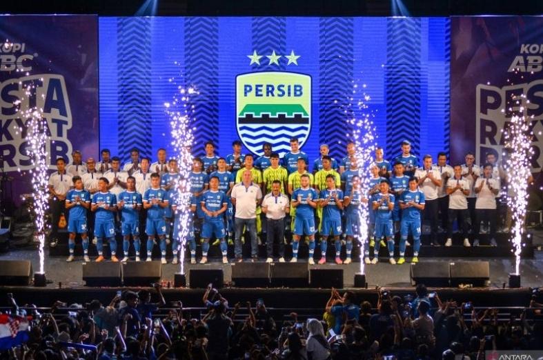 Bojan Hodak: Tim Persib Bandung Siap Berkompetisi di Liga 1 Indonesia