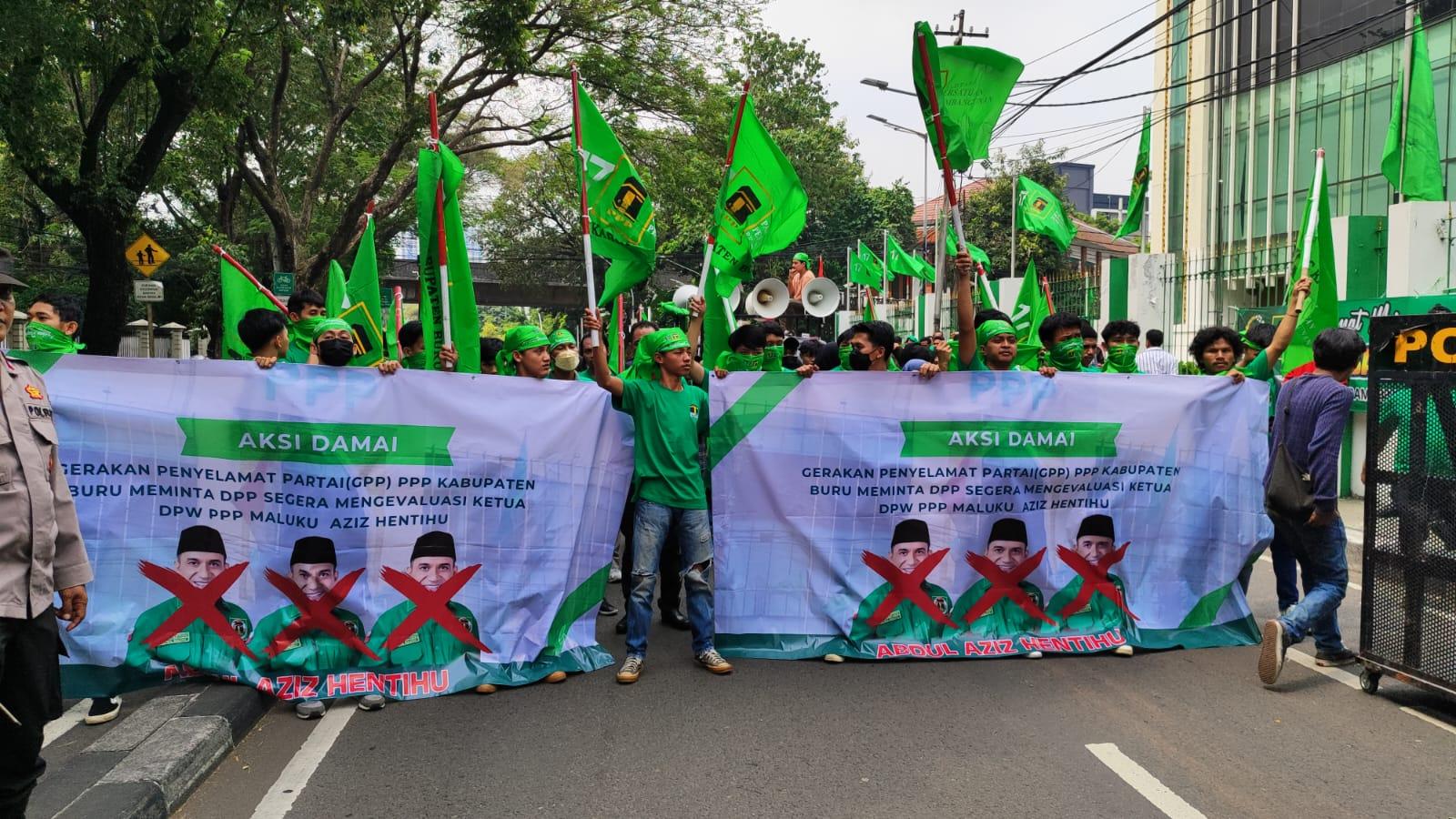 Ketua DPW PPP Maluku Didemo Gerakan Penyelamat Partai