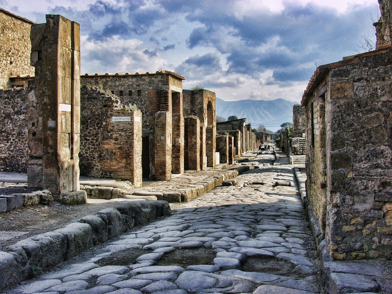 Kota Pompeii dalam Alquran: Menyibak Hikmah di Balik Penghancuran Kota Kuno