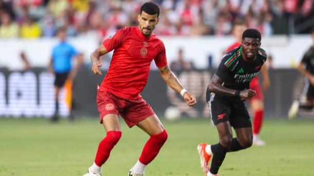 Spurs Pepet Tanda Tangan Dominic Solanke