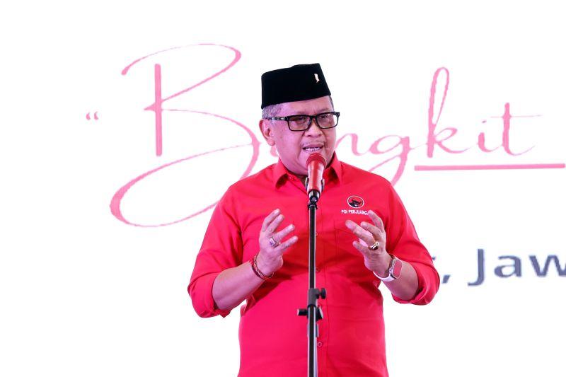 Sekjen PDIP Ungkap Ada Kader Perempuan Berpeluang Maju di Pilkada Jabar