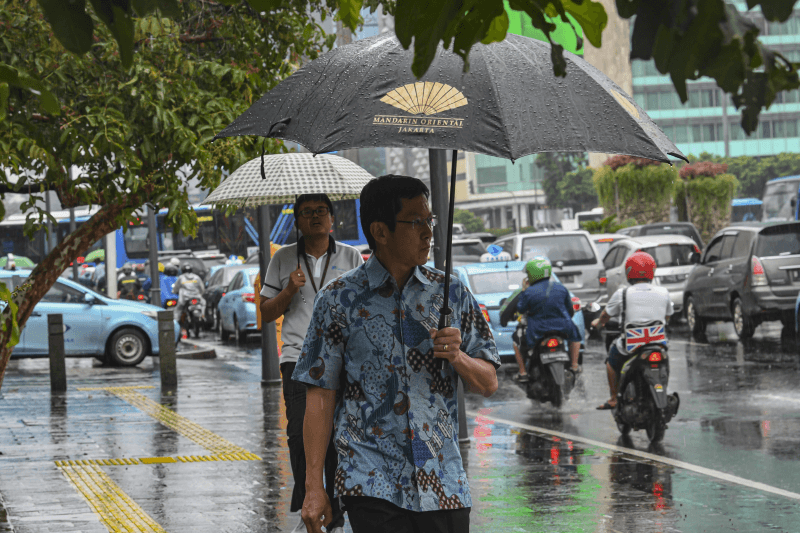 BMKG Prakirakan Sebagian Jakarta Akan Turun Hujan Siang Hari Ini