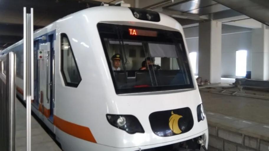 KAI Keluarkan KA Bandara dari Depo Manggarai Imbas Kebakaran